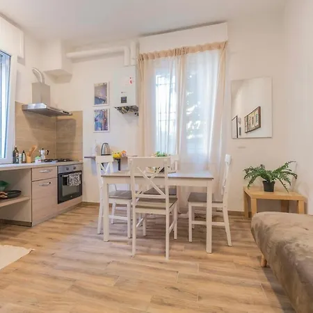 A 10 Min Da Sant'orsola - Interno 4 Con Design E Comfort Apartment *