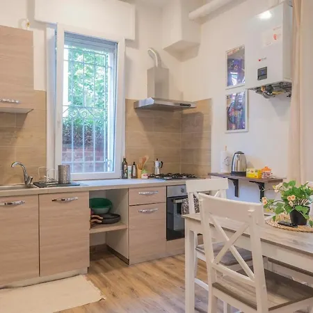 Apartment A 10 Min Da Sant'orsola - Interno 4 Con Design E Comfort